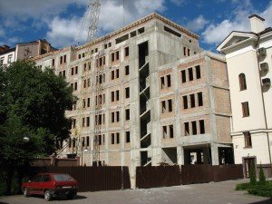 поліклініка Івано-Франківської Архієпархії УГКЦ на вул. Гарбарській в м. Івано-Франківську (фото 2)